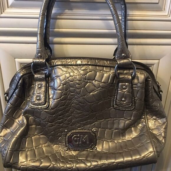 Gia Milani Faux Snakeskin Silver Handbag Purse Pocketbook Medium Size - Picture 1 of 3